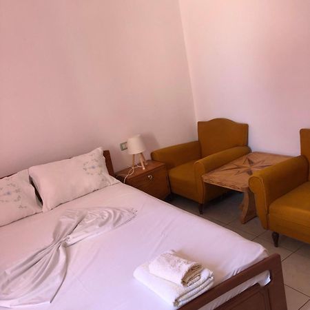 Sotiri Rooms Sarandë Esterno foto